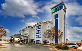 La Quinta Inn & Suites Ardmore Central